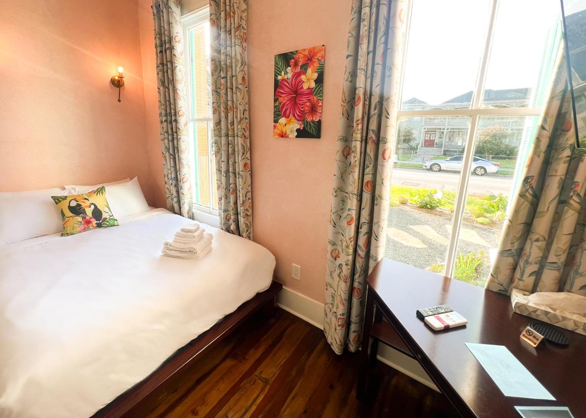 Hotel Lotus Galveston Extérieur photo