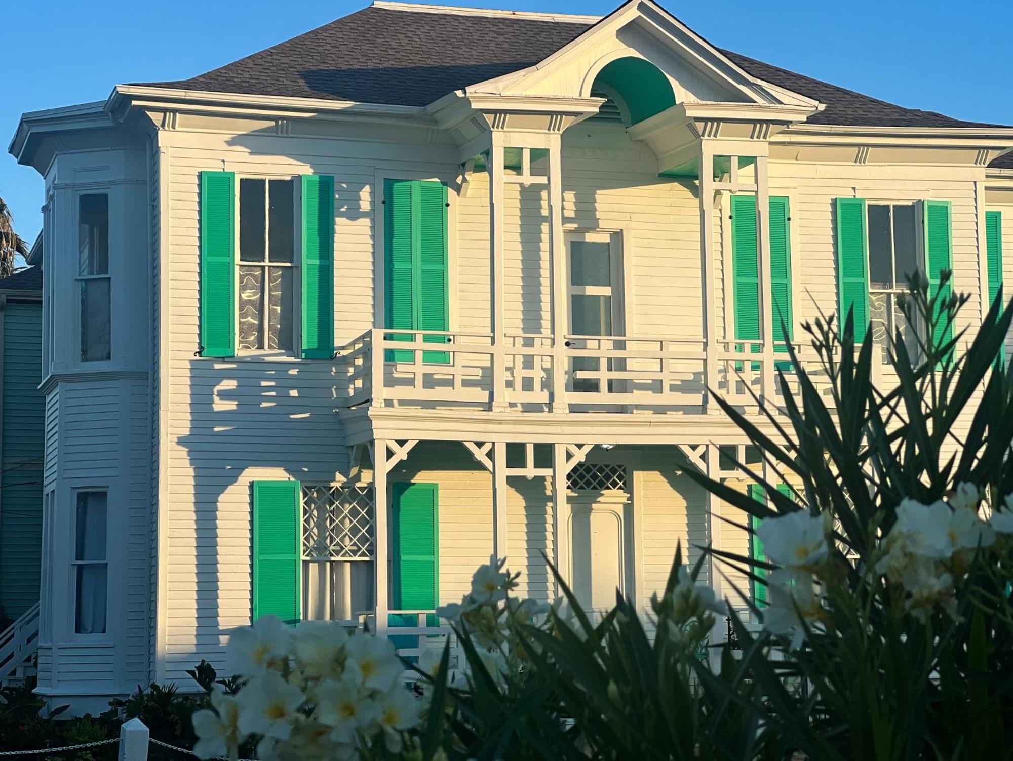 Hotel Lotus Galveston Extérieur photo